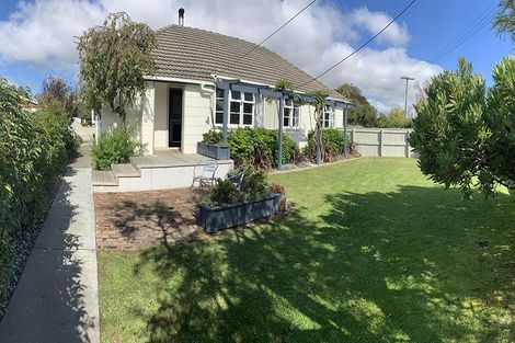 Photo of property in 8 Pound Road, Leeston, 7632