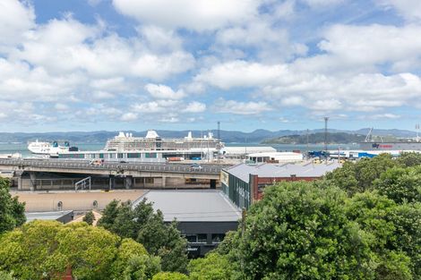 Photo of property in 9c Stowe Hill, Thorndon, Wellington, 6011