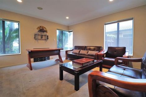 Photo of property in 36 Stranraer Crescent, Wattle Downs, Auckland, 2103