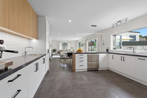 Photo of property in 12 Motutere Place, Ohope, 3121