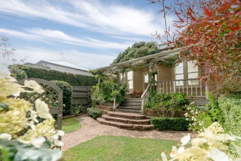 Photo of property in 223 Ohiro Road, Brooklyn, Wellington, 6021