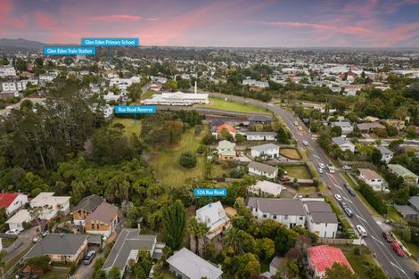 Photo of property in 52a Rua Road, Glen Eden, Auckland, 0602