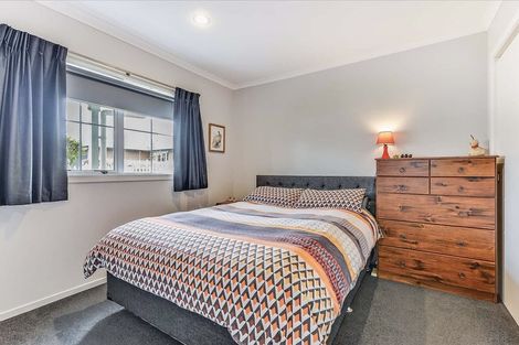 Photo of property in 23 Queens Park Crescent, Frankton, Hamilton, 3204