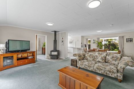 Photo of property in 16 Ferney Place, Richmond Heights, Taupo, 3330