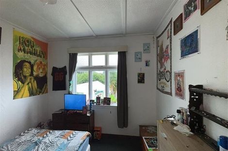 Photo of property in 113 Mangorei Road, Merrilands, New Plymouth, 4312