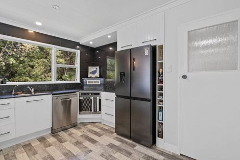 Photo of property in 18 Rata Road, Otatara, Invercargill, 9879