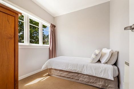 Photo of property in 4 Alice Street, Riverhead, 0820