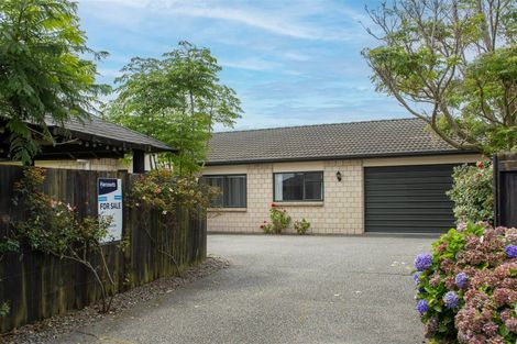 Photo of property in 18 Sarah Place, Papamoa Beach, Papamoa, 3118