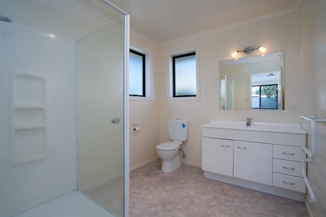 Photo of property in 27 Bowen Street, Cambridge, 3434