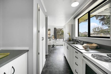 Photo of property in 10 Raleigh Avenue, Fairview Downs, Hamilton, 3214