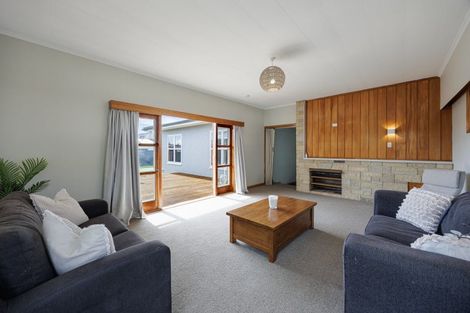 Photo of property in 49 Meeanee Road, Taradale, Napier, 4112