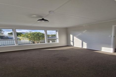 Photo of property in 3 Kings Drive, Levin, 5510