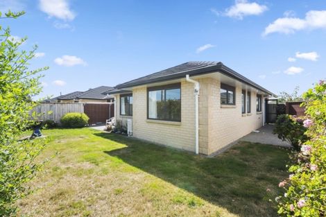 Photo of property in 20 Ian Peter Way, Otaki, 5512