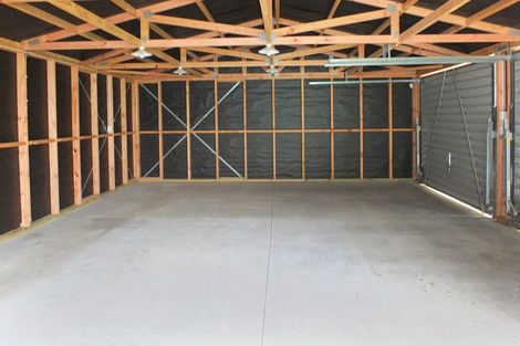 Photo of property in 46 Signal Street, Foxton Beach, Foxton, 4815