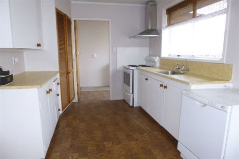 Photo of property in 2 Mountbatten Place, Dinsdale, Hamilton, 3204