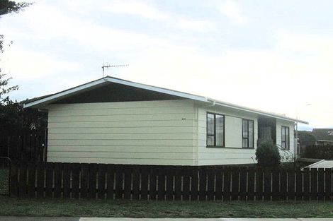 Photo of property in 139 Makarini Street, Paraparaumu, 5032