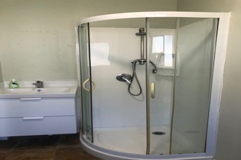 Photo of property in 3 Anzia Way, Johnsonville, Wellington, 6037