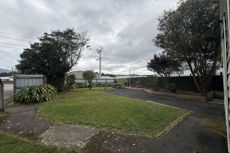 Photo of property in 2a Brooklyn Street, Green Island, Dunedin, 9018