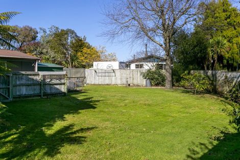 Photo of property in 25 Kereru Street, Two Mile Bay, Taupo, 3330