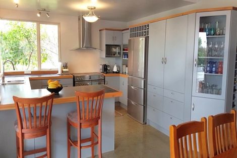 Photo of property in 141 Marsden Bay Drive, One Tree Point, 0118