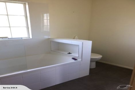 Photo of property in 13 Totara Road, Onetangi, Waiheke Island, 1081