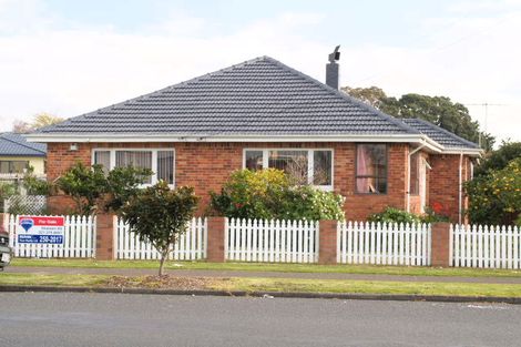 Photo of property in 72a Robertson Road, Mangere East, Auckland, 2024