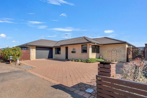 Photo of property in 63b Malta Crescent, Katikati, 3129