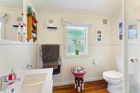 Photo of property in 15 Rangatira Street, Otaki, 5512