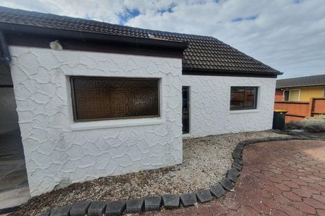 Photo of property in 1/177 Forrest Hill Road, Forrest Hill, Auckland, 0620