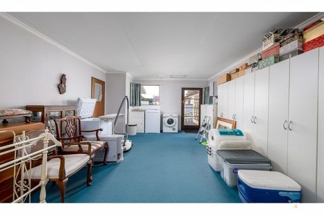 Photo of property in 6 Bond Street, Waimate, 7924