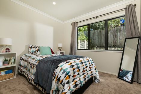 Photo of property in 24b Schnapper Rock Road, Schnapper Rock, Auckland, 0632