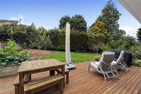 Photo of property in 35 Lynden Avenue, Hillcrest, Auckland, 0627