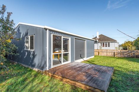 Photo of property in 30 Broadway Street, Martinborough, 5711