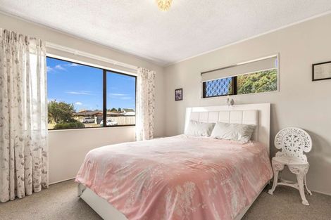Photo of property in 8a Inverell Place, Mount Maunganui, 3116