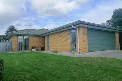 Photo of property in 4 Nobleman Place, Hamilton East, Hamilton, 3216