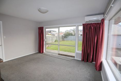 Photo of property in 43 Burnside Crescent, Burnside, Christchurch, 8053