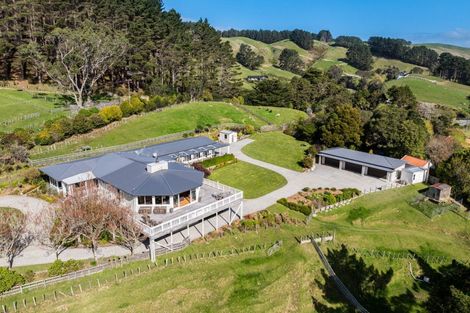 Photo of property in 997 Ohariu Valley Road, Ohariu, Wellington, 6037
