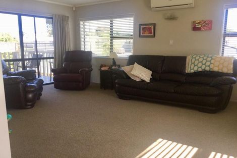Photo of property in 100b Boucher Avenue, Te Puke, 3119