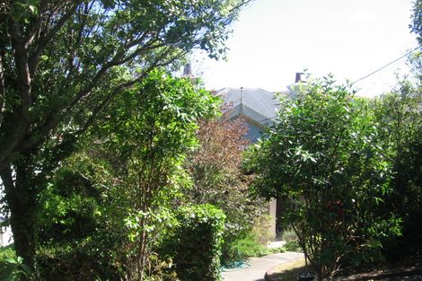 Photo of property in 83 Harbour View Road, Northland, Wellington, 6012