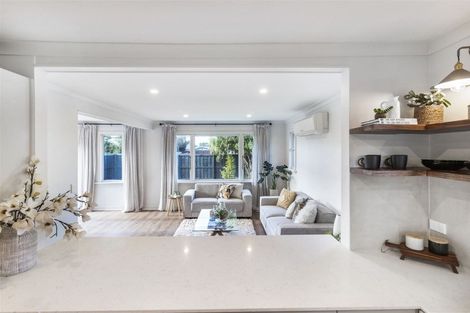 Photo of property in 1/98 Amyes Road, Hornby, Christchurch, 8042