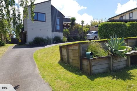 Photo of property in 21 Oreil Avenue, West Harbour, Auckland, 0618