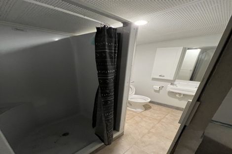 Photo of property in 6 Brighton Terrace, Murrays Bay, Auckland, 0630