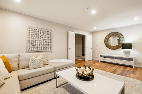 Photo of property in 44 Grenada Avenue, Forrest Hill, Auckland, 0620