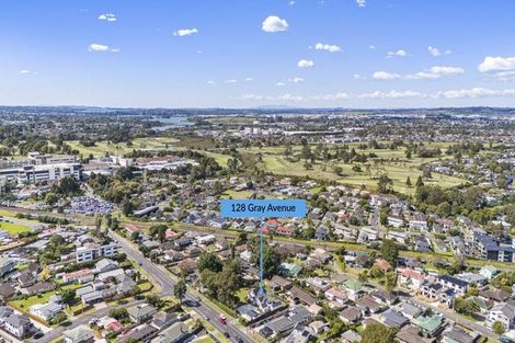 Photo of property in 128 Gray Avenue, Papatoetoe, Auckland, 2024