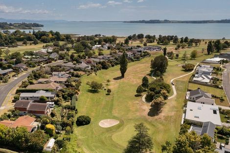Photo of property in 46 Links View Drive, Omokoroa, 3114