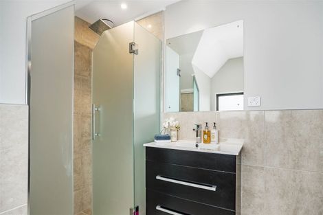 Photo of property in 306 Yaldhurst Road, Avonhead, Christchurch, 8042