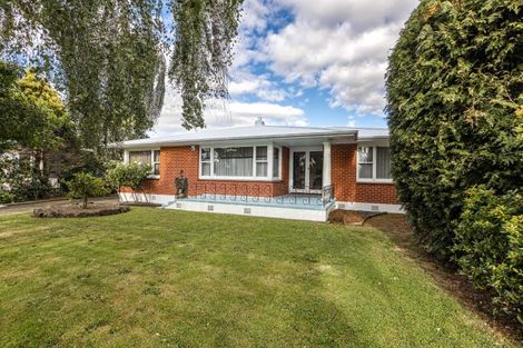 Photo of property in 4 Luton Street, Hokowhitu, Palmerston North, 4410