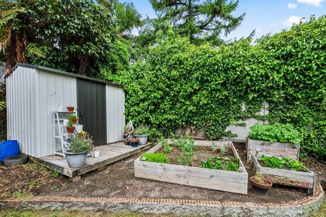 Photo of property in 12 Campbell Place, Pukehangi, Rotorua, 3015