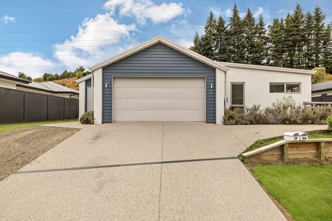 Photo of property in 39 Walton Way, Lower Shotover, Queenstown, 9304