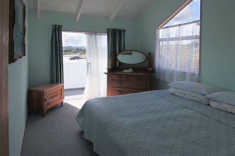 Photo of property in 10 Station Road, Kawakawa, 0210